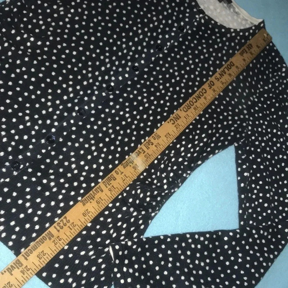 ANN TAYLOR silk blend long sleeve button up dark navy lightweight sweater size S - Picture 9 of 10